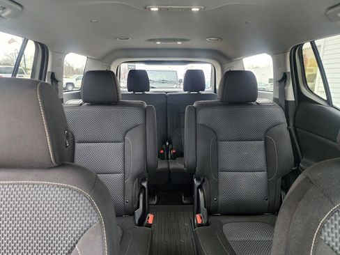 Used 2021 GMC Acadia SLE w/ Driver Convenience Package image 28