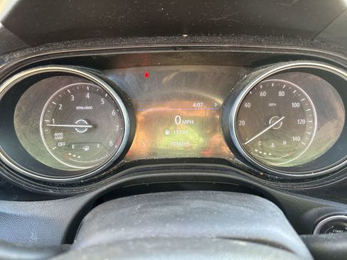 Used 2021 Buick Encore GX Preferred image 15