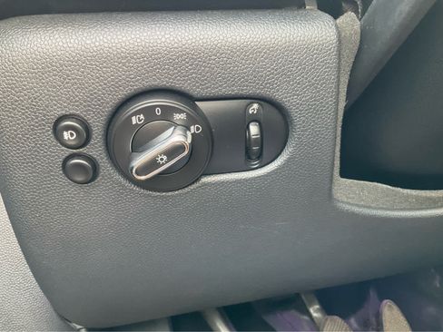 Used 2018 MINI Cooper S FWD image 17