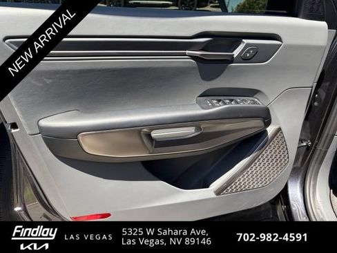 Certified 2026 Kia EV9 Light RWD image 9