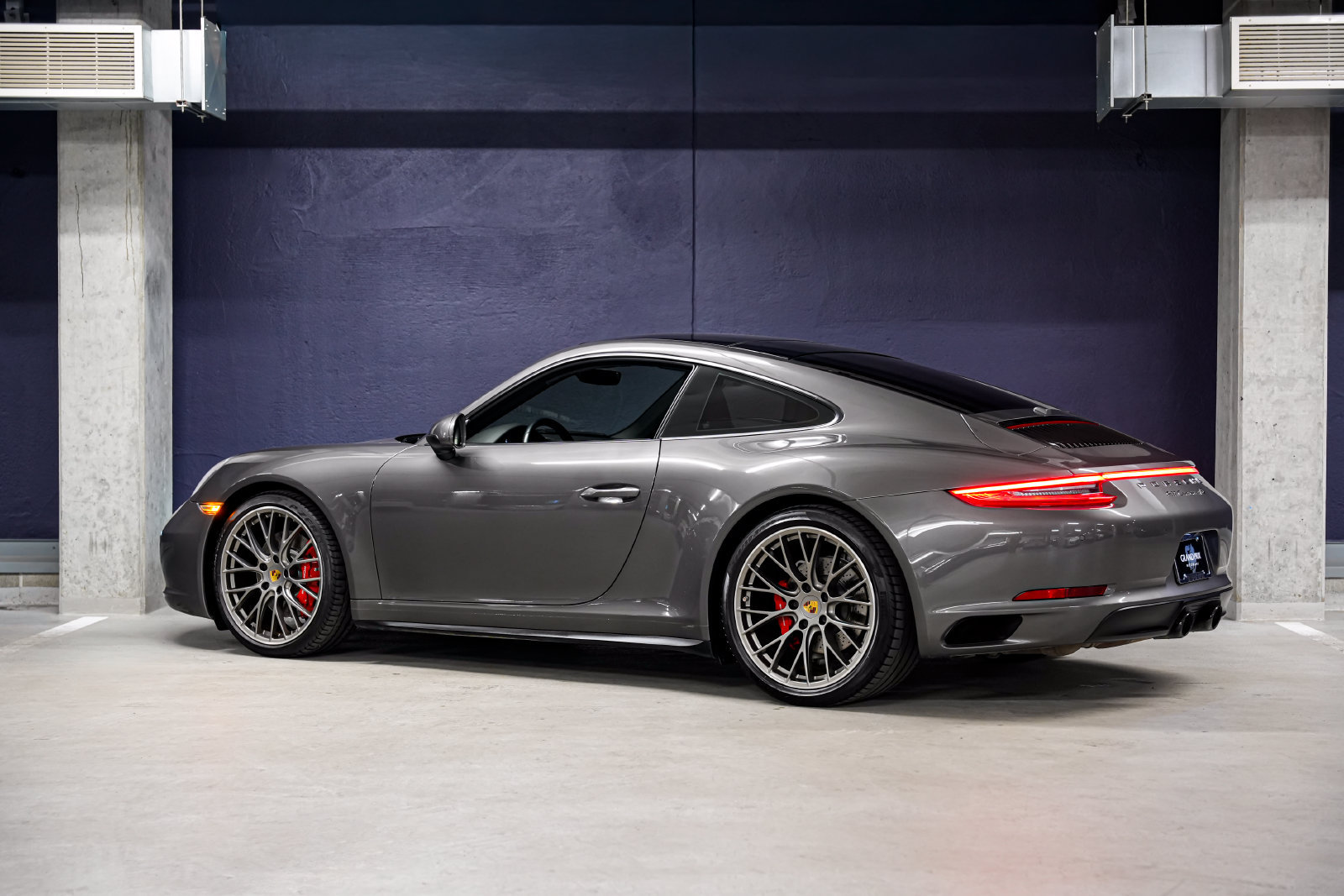 Used 2019 Porsche 911 Carrera 4S AWD/4WD image 8