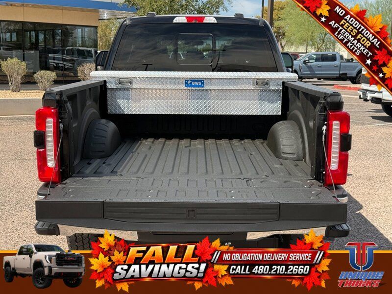 Used 2024 Ford F250 Lariat w/ Lariat Ultimate Package AWD/4WD image 7