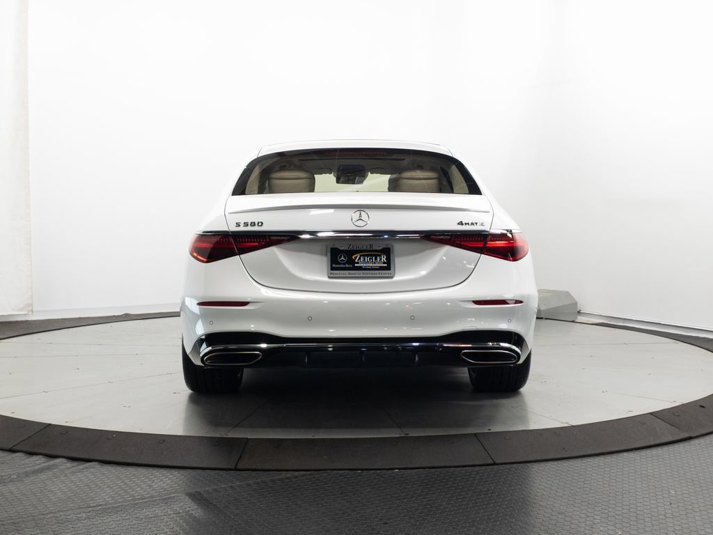 Certified 2025 Mercedes-Benz S 580 4MATIC Sedan image 31