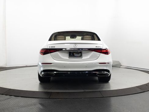 Certified 2025 Mercedes-Benz S 580 4MATIC Sedan image 31