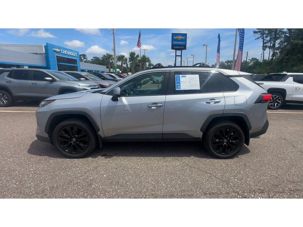 Used 2022 Toyota RAV4 Limited AWD/4WD image 5
