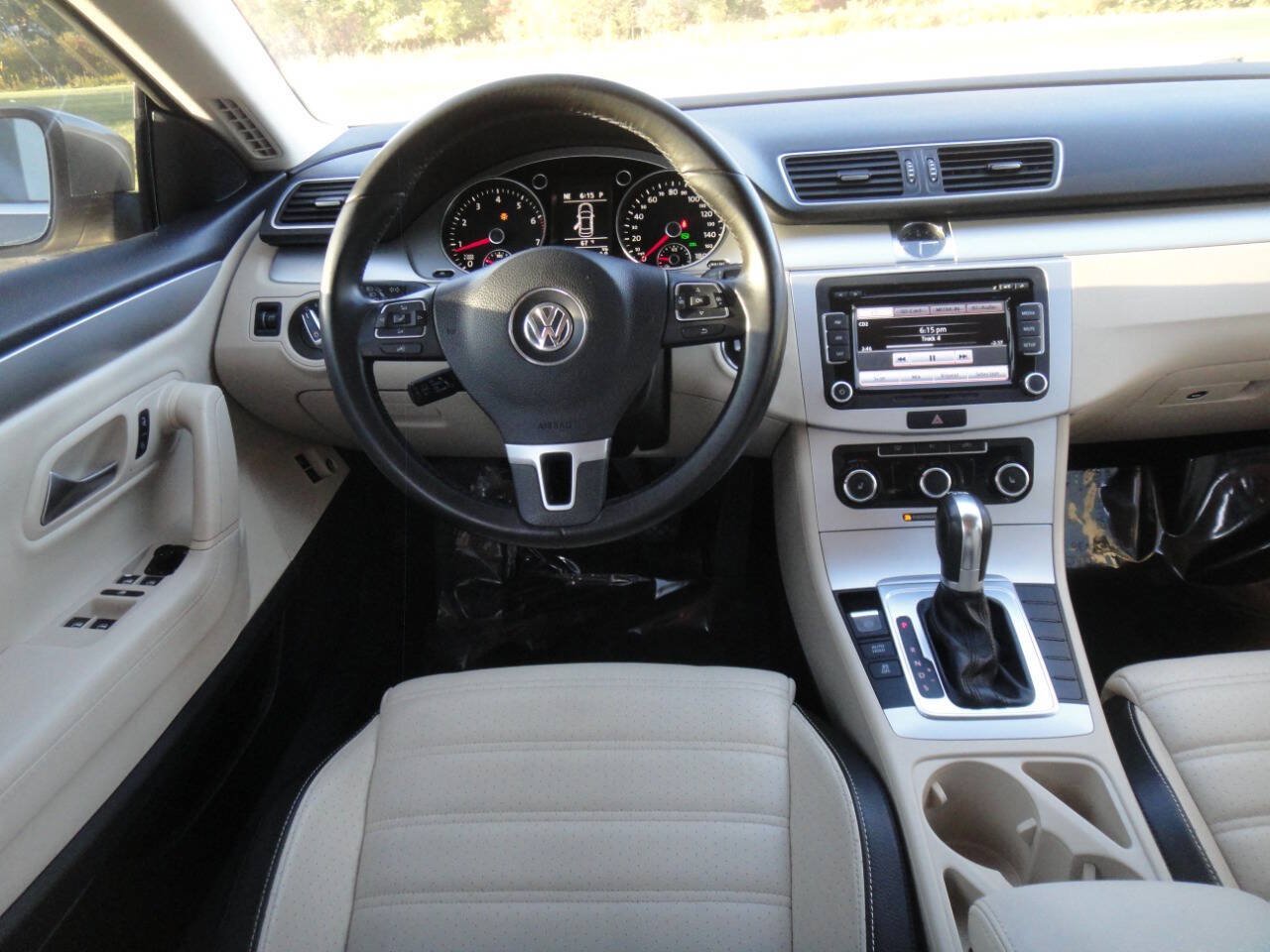 Used 2012 Volkswagen CC Sport FWD image 10