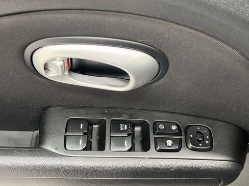 Used 2015 Kia Soul image 13