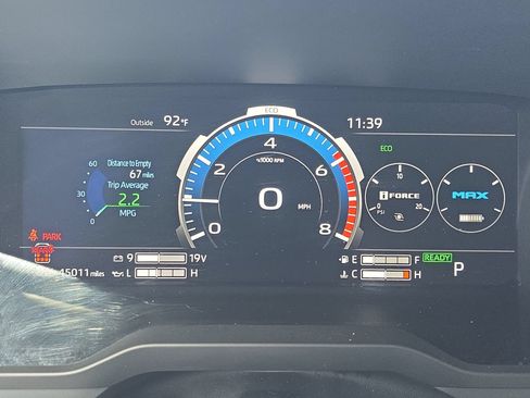 Used 2024 Toyota Sequoia Capstone AWD/4WD image 19