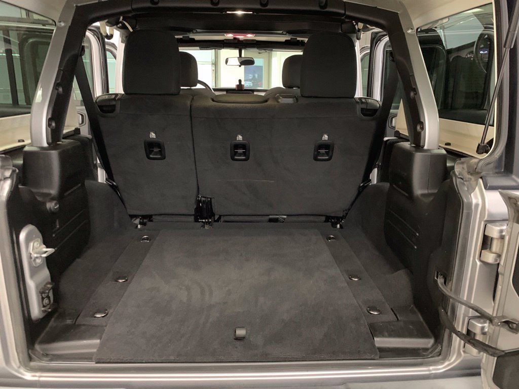 Certified 2021 Jeep Wrangler Unlimited Sport AWD/4WD image 11