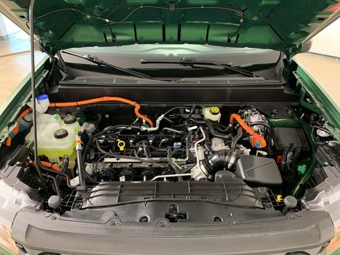 Used 2025 Ford Maverick XL image 37