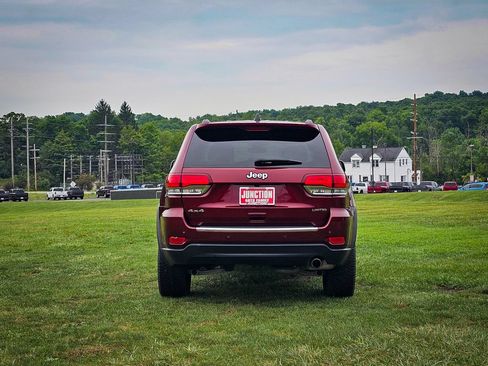 Used 2022 Jeep Grand Cherokee Limited w/ Tech Group AWD/4WD image 4