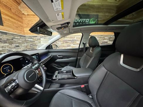 Certified 2025 Hyundai Tucson Limited AWD/4WD image 33