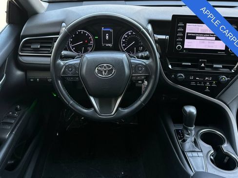Used 2024 Toyota Camry SE FWD image 15