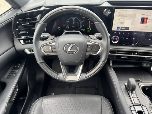 Used 2023 Lexus RX 350 w/ Cold Area Package AWD/4WD image 14