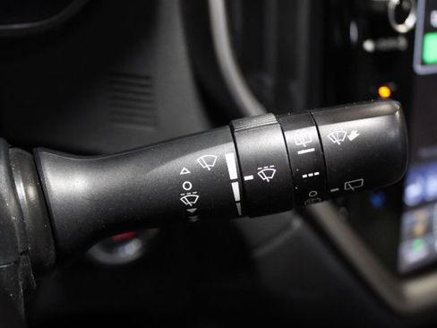 Used 2023 Subaru Ascent Limited w/ Technology Package image 39