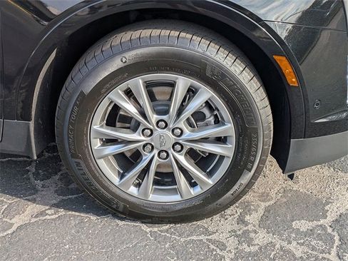 Certified 2022 Cadillac XT5 Premium Luxury w/ Technology Package image 11