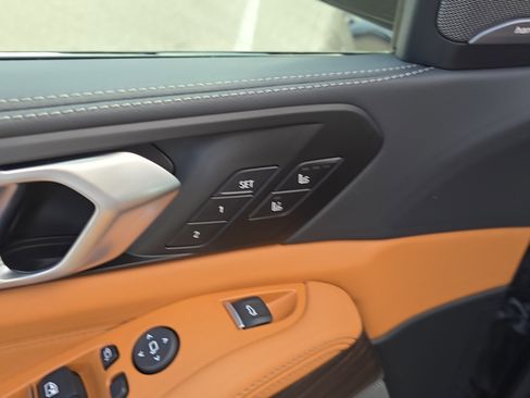 New 2026 BMW X5 xDrive50e w/ M Sport Package image 21