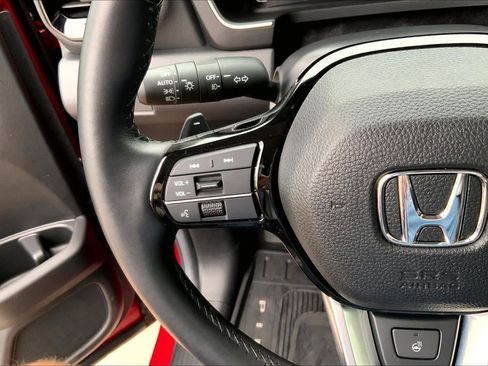 Used 2025 Honda Pilot Elite image 22
