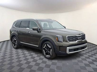 Certified 2024 Kia Telluride S w/ S Sunroof Package