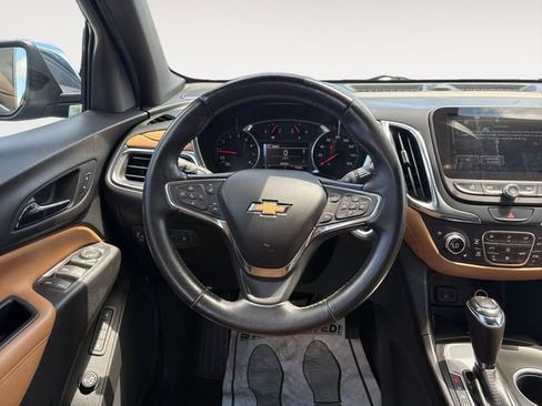 Used 2018 Chevrolet Equinox Premier FWD image 12
