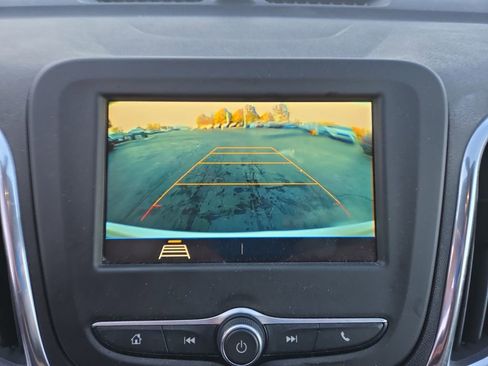 Used 2019 Chevrolet Equinox LT w/ LPO, Floor Liner Package image 21