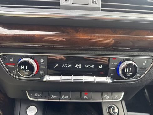 Used 2018 Audi Q5 2.0T Premium Plus w/ Premium Plus Package image 26