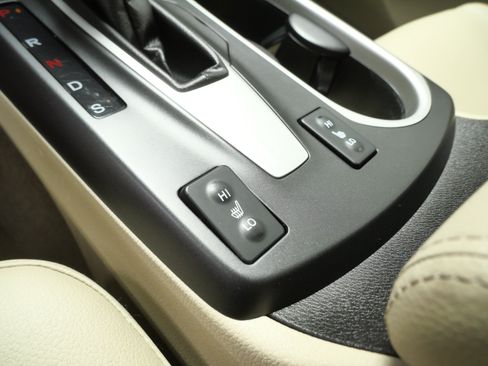 Used 2016 Acura RDX AWD image 22