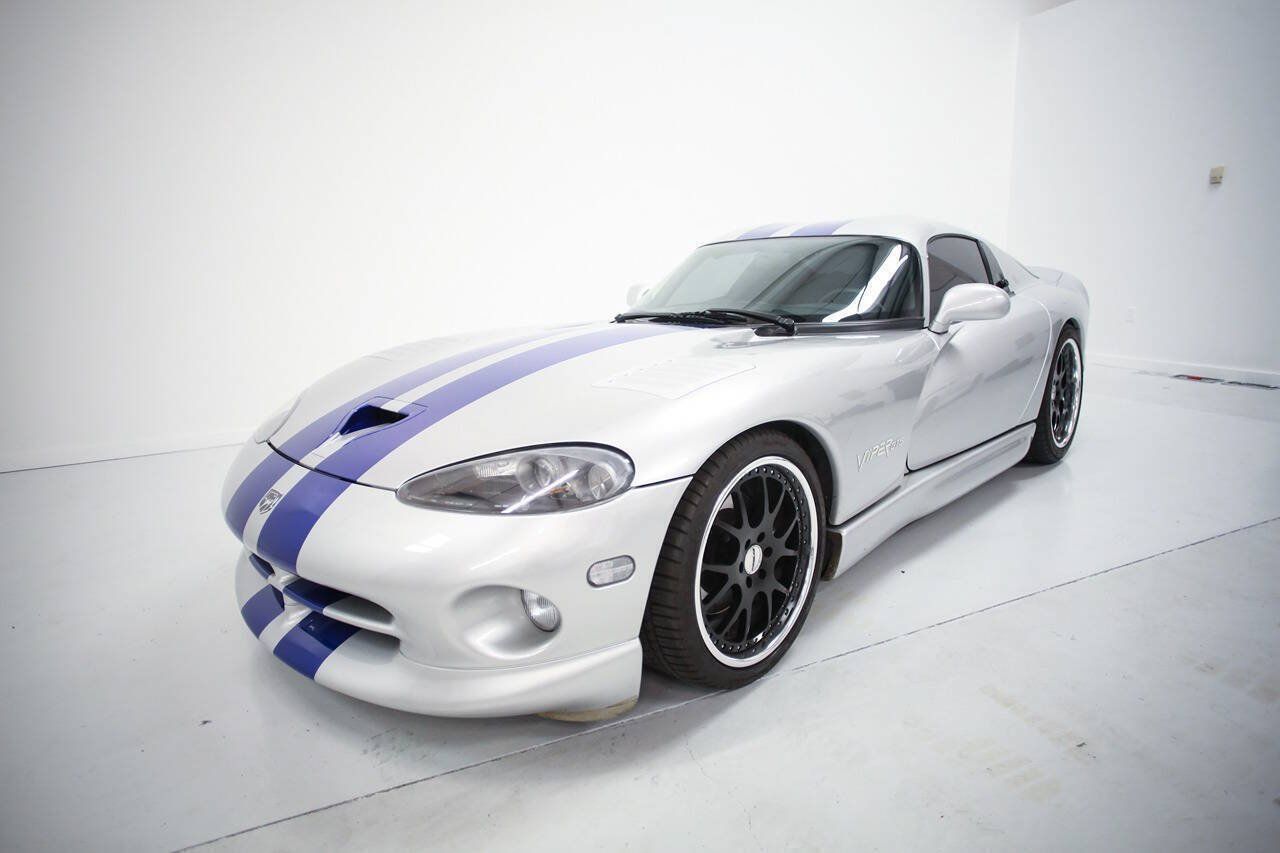 Used 1999 Dodge Viper GTS RWD image 1