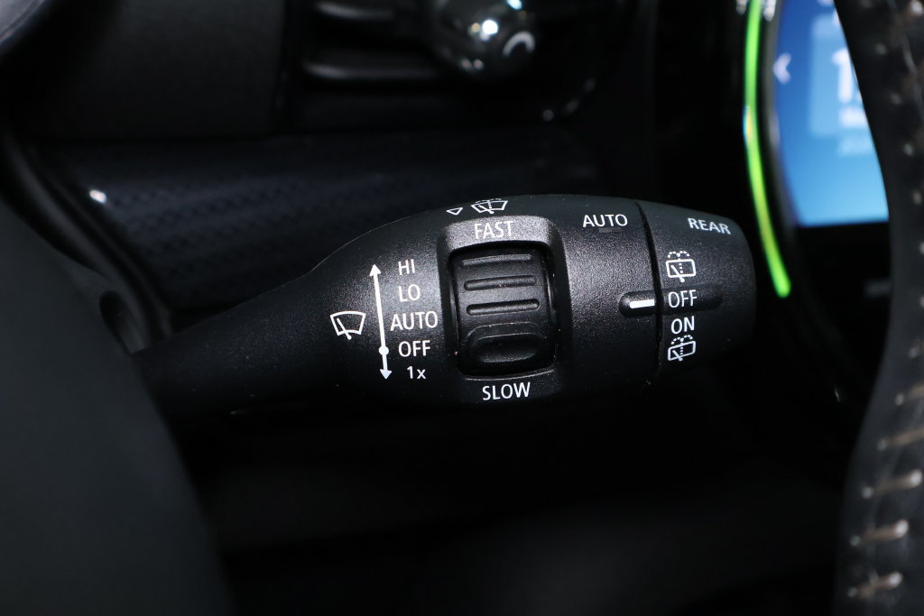 Used 2022 MINI Cooper Clubman S AWD/4WD image 25