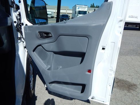 Used 2018 Ford Transit 250 148 Low Roof RWD image 18