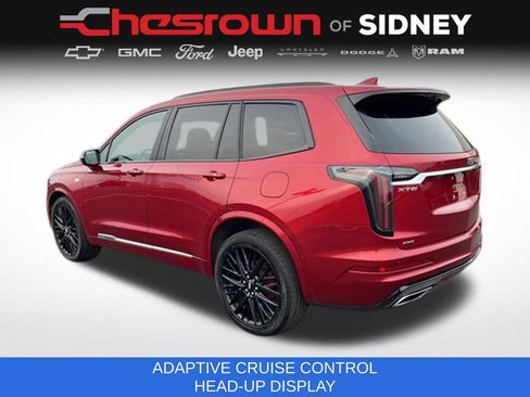 Used 2023 Cadillac XT6 Sport w/ Technology Package AWD/4WD image 7