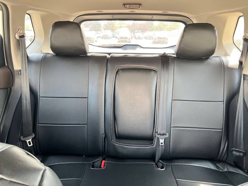 Used 2021 Nissan Rogue S AWD/4WD image 31