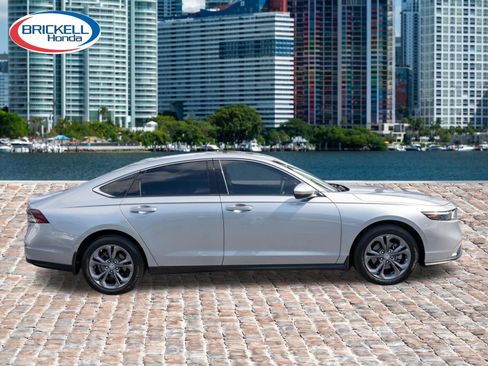 Certified 2024 Honda Accord EX image 4