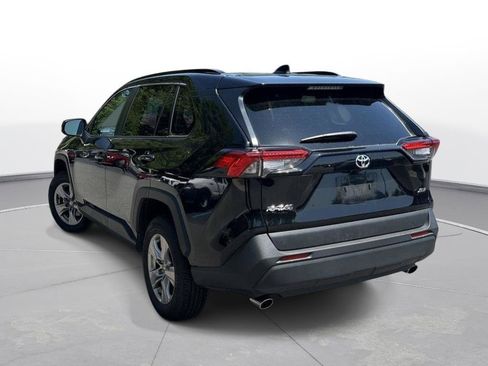 Used 2025 Toyota RAV4 XLE FWD image 8