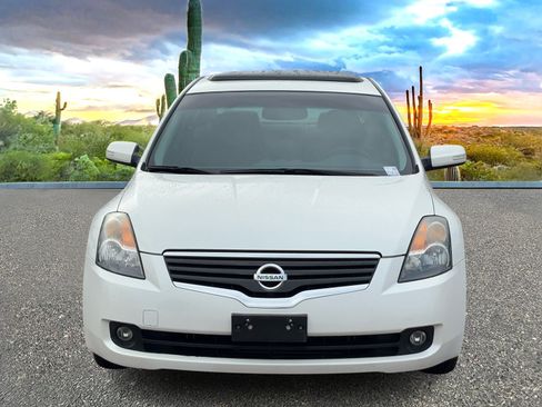 Used 2008 Nissan Altima 3.5 SE w/ Technology Pkg image 6