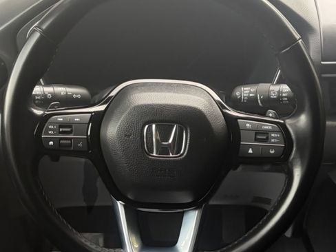 Used 2023 Honda Pilot EX-L image 17