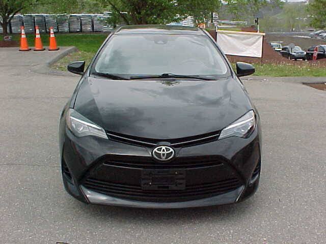 Used 2017 Toyota Corolla LE FWD image 25