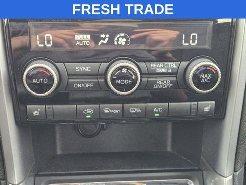 Used 2019 Subaru Ascent Limited AWD/4WD image 18