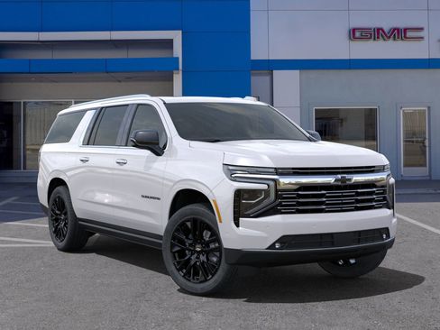 New 2025 Chevrolet Suburban Premier RWD image 44