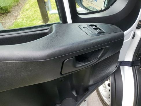 Used 2023 RAM ProMaster 2500 FWD image 17