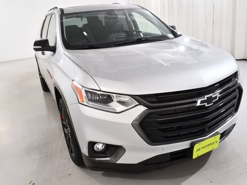 Used 2021 Chevrolet Traverse Premier w/ Redline Edition AWD/4WD image 4
