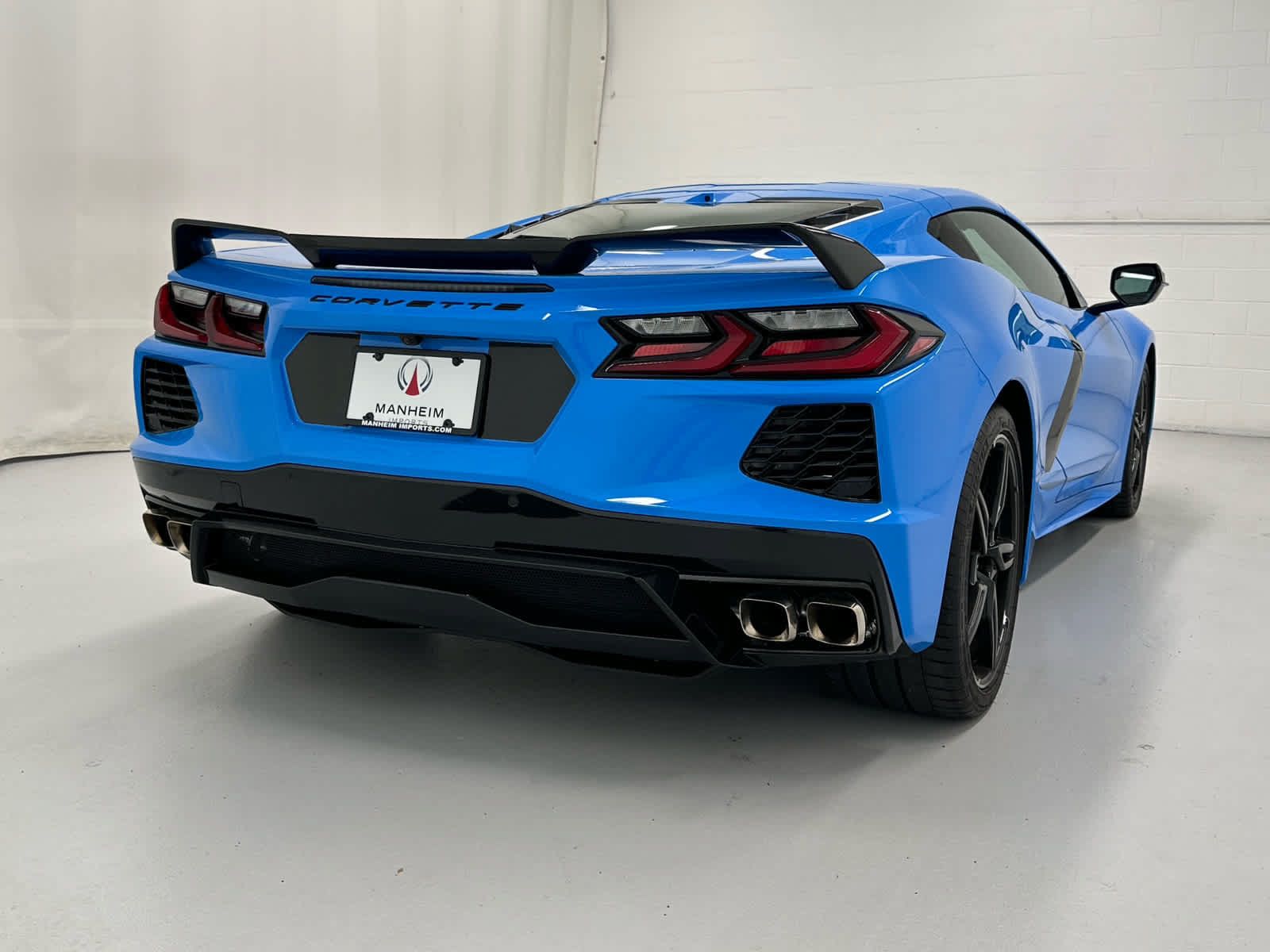 Used 2022 Chevrolet Corvette Stingray Premium Cpe w/ Z51 Performance Package RWD image 6