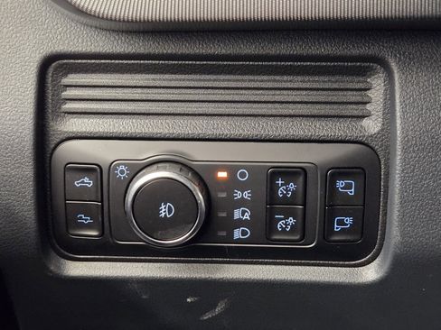 New 2026 Ford F250 Platinum image 28