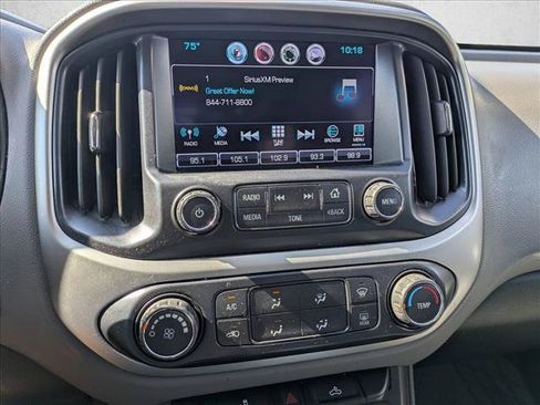 Used 2016 Chevrolet Colorado LT w/ LT Convenience Package RWD image 12
