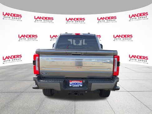 Used 2024 Ford F250 Platinum image 4