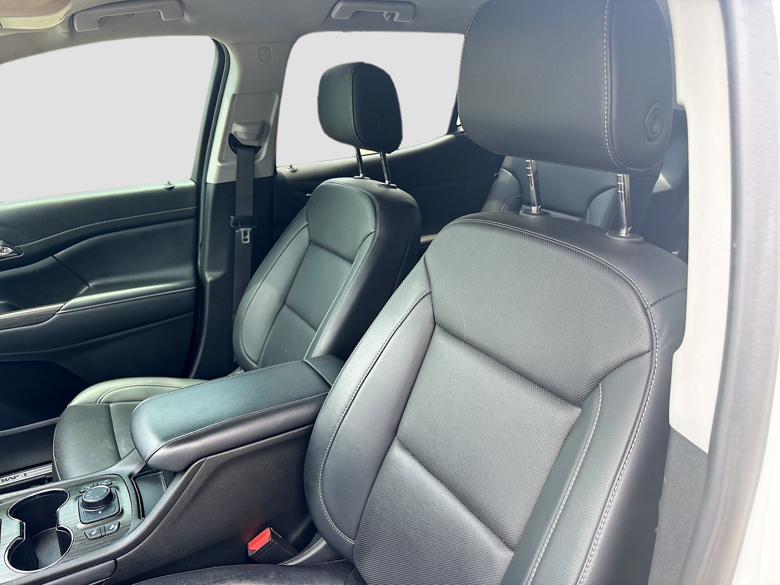 Used 2023 GMC Acadia SLT w/ Elevation Edition AWD/4WD image 21