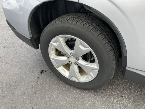 Used 2016 Subaru Forester 2.5i Premium w/ Popular Package #2 image 3