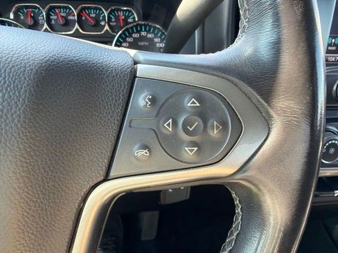 Used 2018 Chevrolet Silverado 1500 LT w/ Trailering Package AWD/4WD image 18