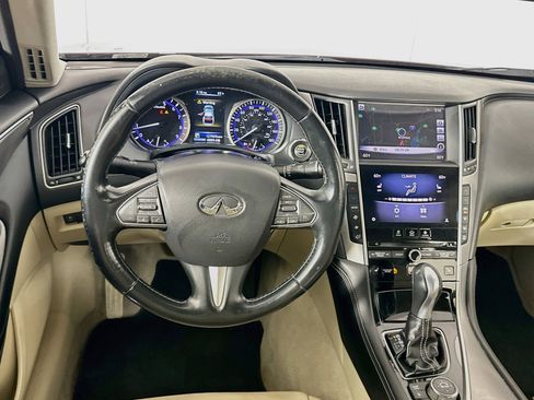Used 2015 INFINITI Q50 Premium w/ Navigation Package RWD image 17