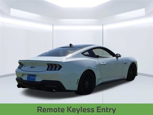 Used 2024 Ford Mustang GT RWD image 6